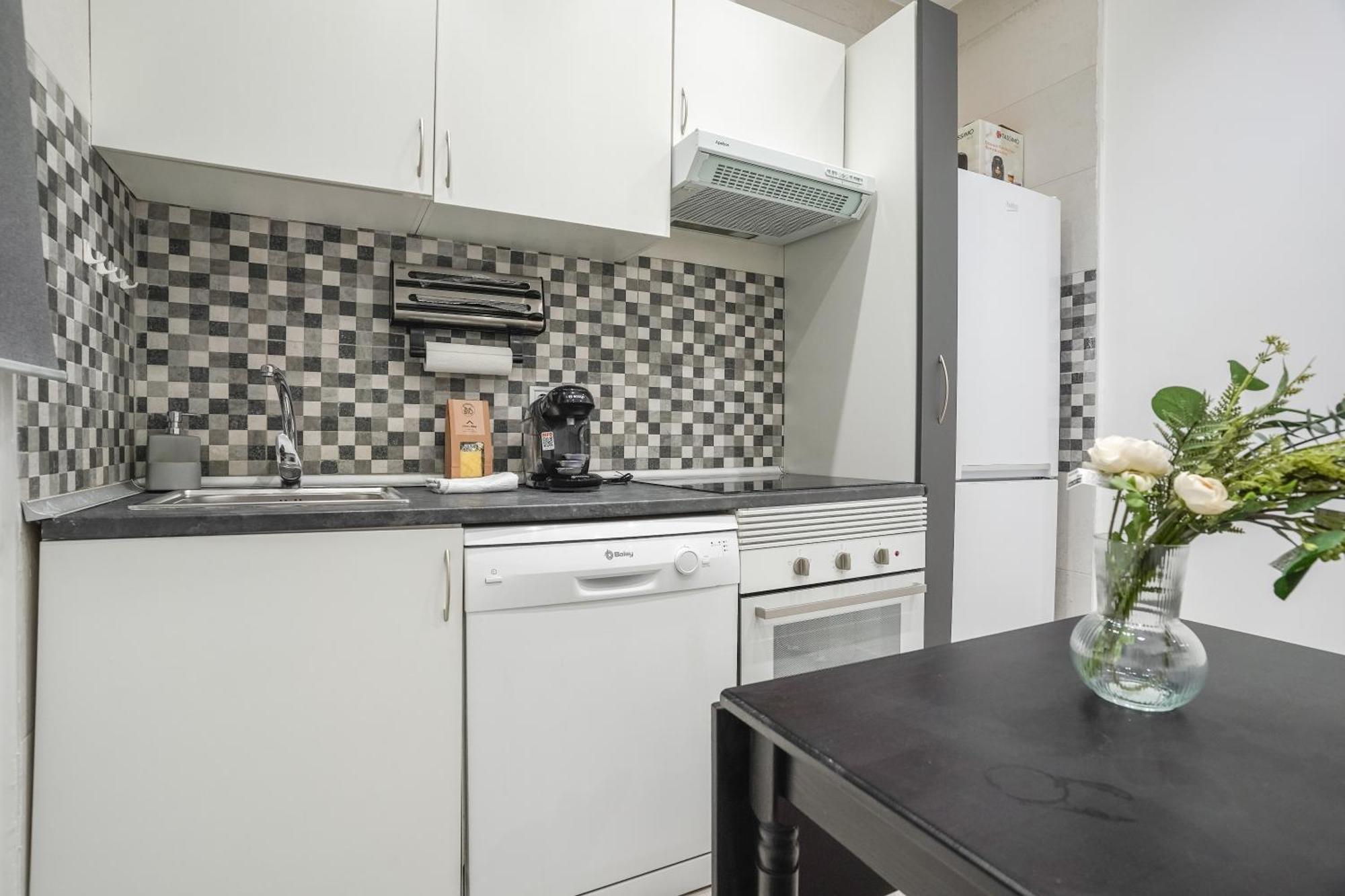 Cozy Apartment-1bedroom 1bath-chamberi * Madrid